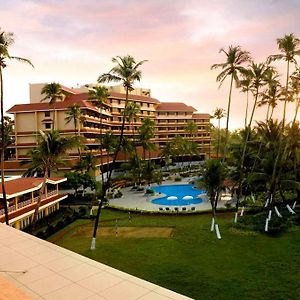 The Retreat - Hotel&centro de convenciones